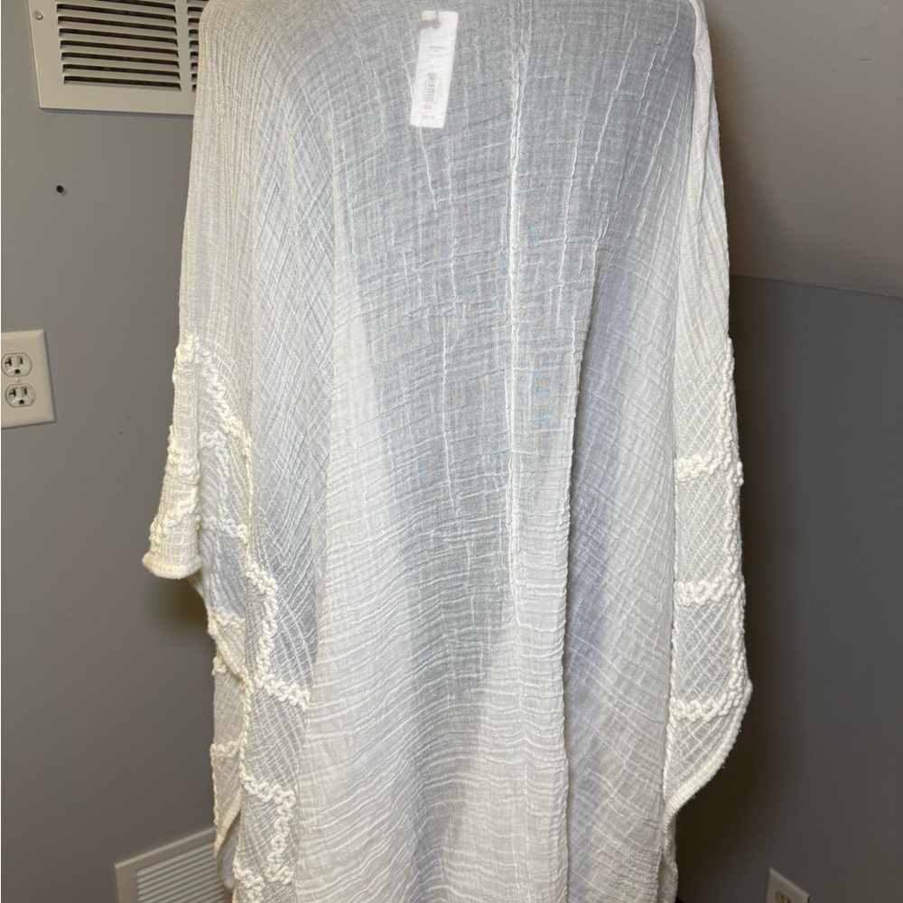 Apt. 9 Ivory Open-Front Textured Kimono - Picture 4 of 5